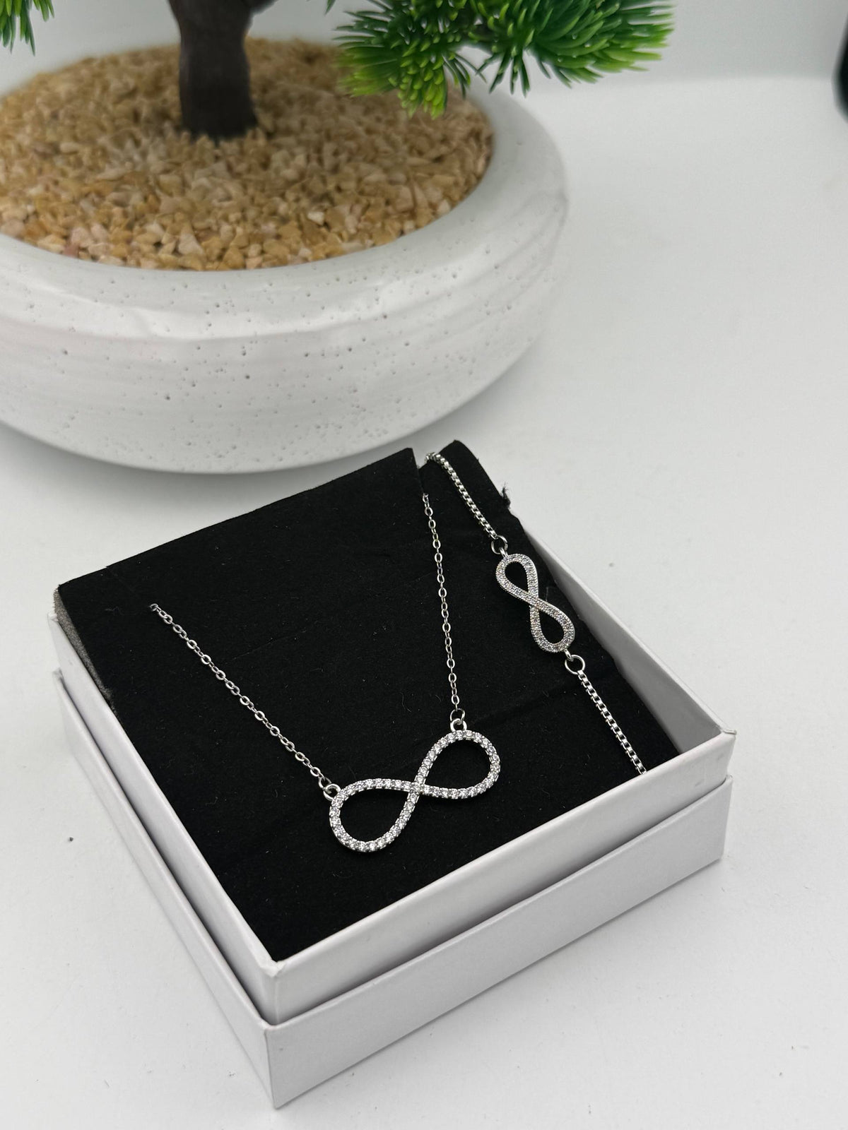 ENSEMBLE INFINITY